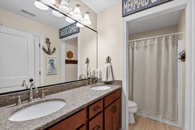 2015 Terreno Drive, Chesterton, IN 46304