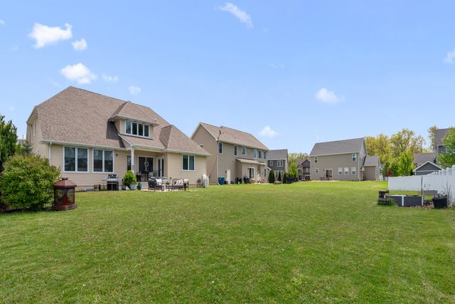 2015 Terreno Drive, Chesterton, IN 46304