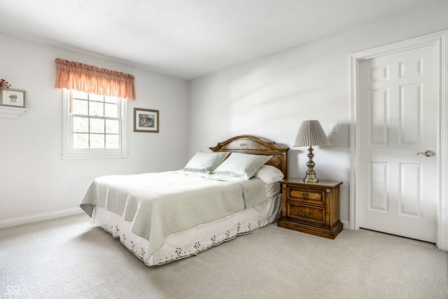 10415 Woods Edge Drive, Fishers, IN 46037