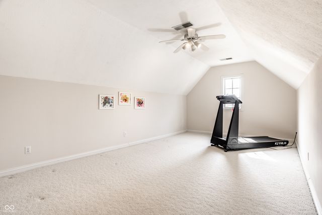 10415 Woods Edge Drive, Fishers, IN 46037