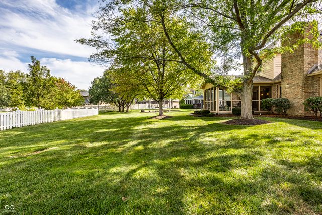 10415 Woods Edge Drive, Fishers, IN 46037