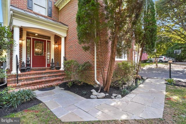 5406 SPRUCE TREE AVE, Bethesda, MD 20814