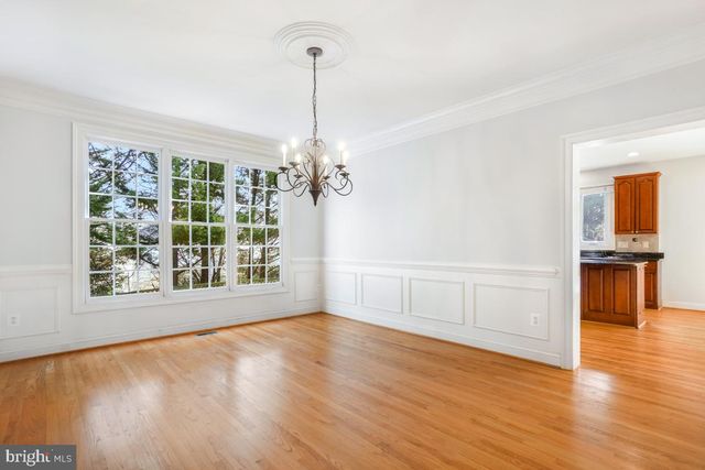 5406 SPRUCE TREE AVE, Bethesda, MD 20814