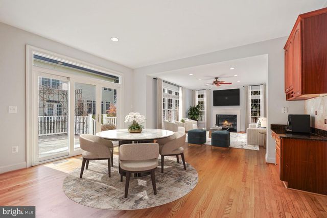 5406 SPRUCE TREE AVE, Bethesda, MD 20814