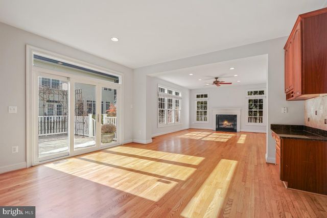 5406 SPRUCE TREE AVE, Bethesda, MD 20814