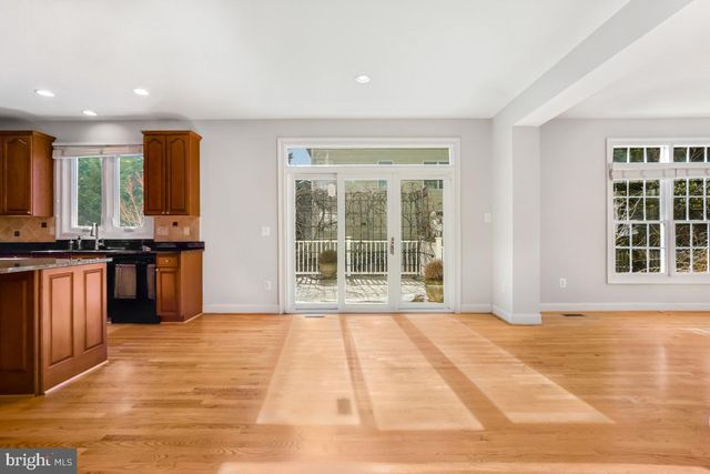 5406 SPRUCE TREE AVE, Bethesda, MD 20814