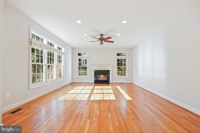 5406 SPRUCE TREE AVE, Bethesda, MD 20814