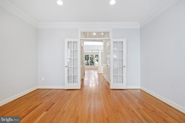 5406 SPRUCE TREE AVE, Bethesda, MD 20814