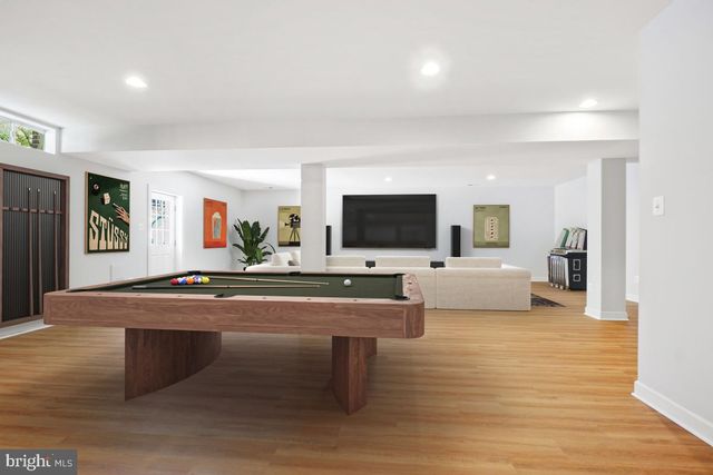 5406 SPRUCE TREE AVE, Bethesda, MD 20814