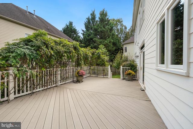 5406 SPRUCE TREE AVE, Bethesda, MD 20814