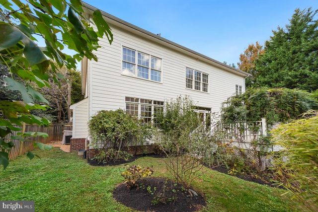 5406 SPRUCE TREE AVE, Bethesda, MD 20814