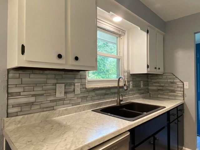 1942 JACKSON ST, Columbia, MO 65202