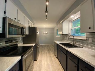 1942 JACKSON ST, Columbia, MO 65202