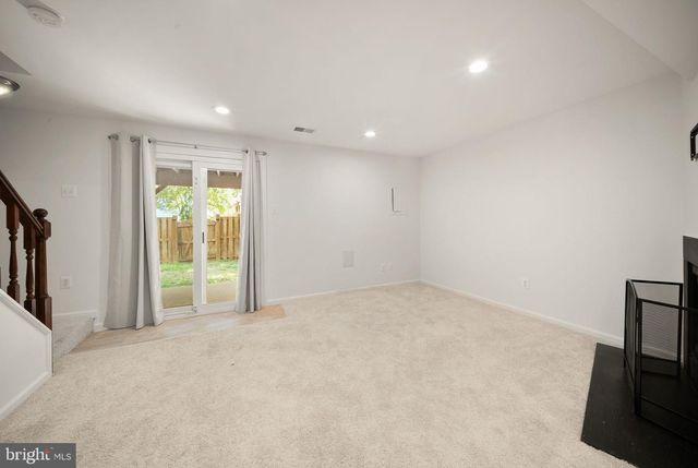 7680 WOLFORD WAY, Lorton, VA 22079