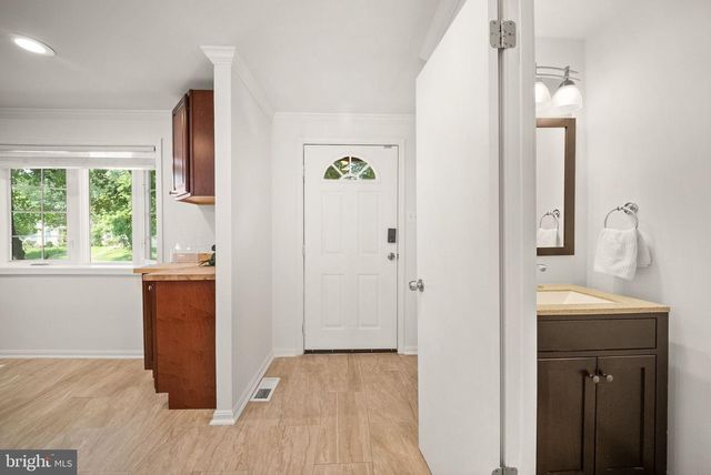 7680 WOLFORD WAY, Lorton, VA 22079