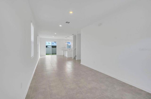 2550 SKYLINE LOOP, Kissimmee, FL 34758