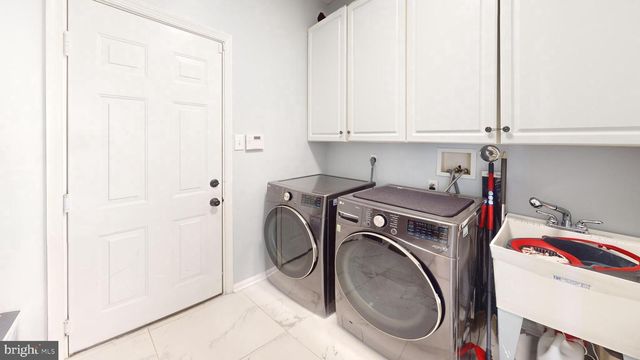 1761 WHEYFIELD DR, Frederick, MD 21701