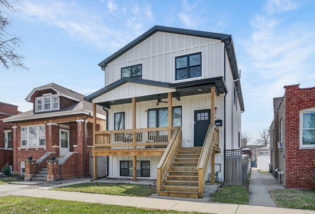 2514 Harvey Avenue, Berwyn, IL 60402