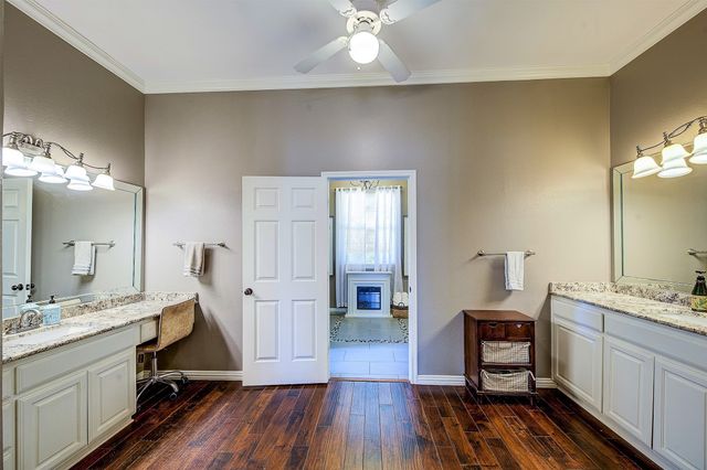 10609 Jackson Road, Krum, TX 76249