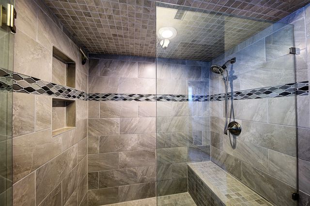 10609 Jackson Road, Krum, TX 76249