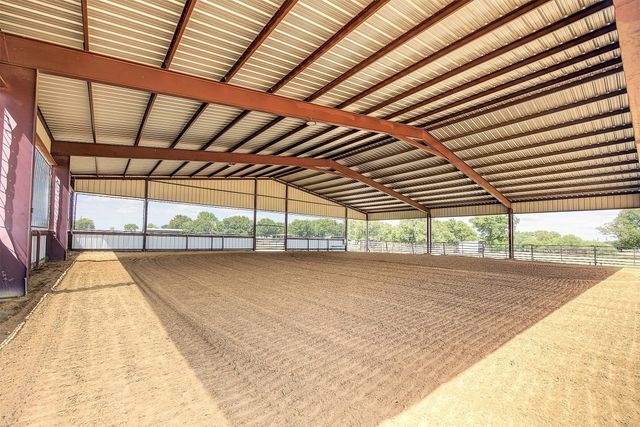 10609 Jackson Road, Krum, TX 76249