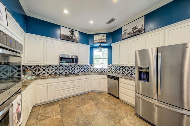 10609 Jackson Road, Krum, TX 76249