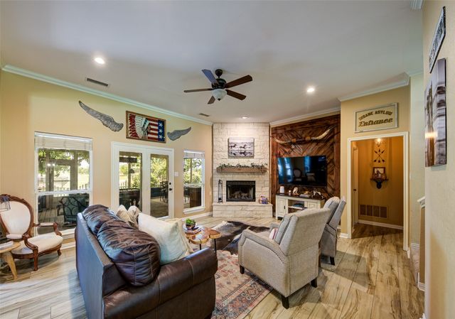 10609 Jackson Road, Krum, TX 76249