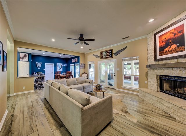 10609 Jackson Road, Krum, TX 76249