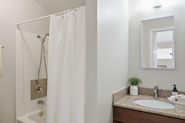 3550 Carter Drive 44, South San Francisco, CA 94080