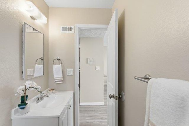 3550 Carter Drive 44, South San Francisco, CA 94080