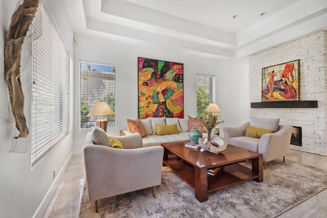 4 Mesquite Ridge Lane, Rancho Mirage, CA 92270