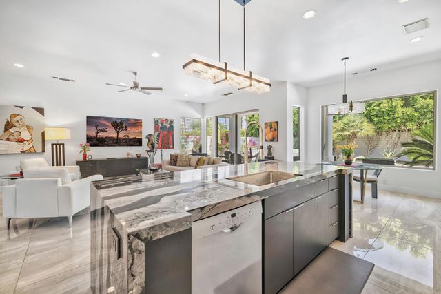 4 Mesquite Ridge Lane, Rancho Mirage, CA 92270