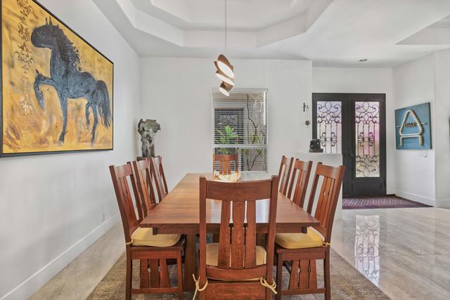 4 Mesquite Ridge Lane, Rancho Mirage, CA 92270