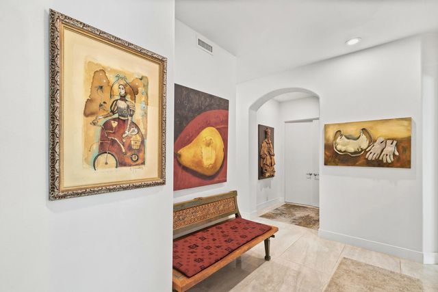 4 Mesquite Ridge Lane, Rancho Mirage, CA 92270