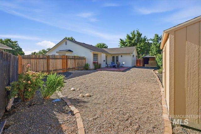 6171 N Willowdale, Garden City, ID 83714