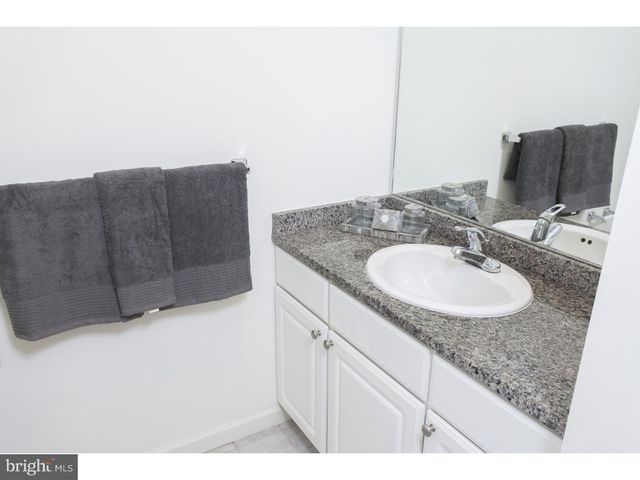 811-1 FILBERT ST #712, Philadelphia, PA 19107