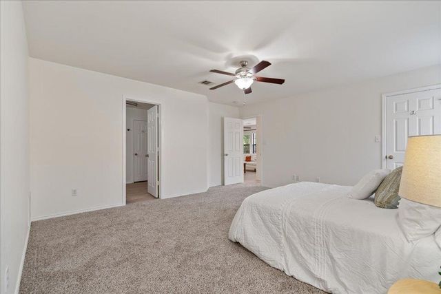 708 Yosemite TRL, Taylor, TX 76574