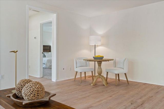 708 Yosemite TRL, Taylor, TX 76574