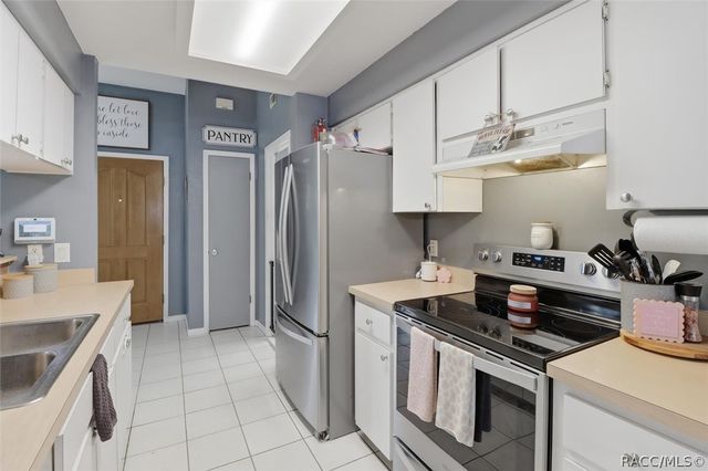 3789 N Blazingstar Way, Beverly Hills, FL 34465