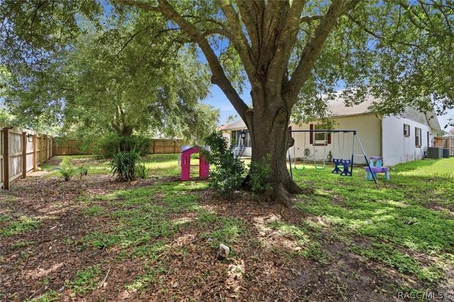 3789 N Blazingstar Way, Beverly Hills, FL 34465