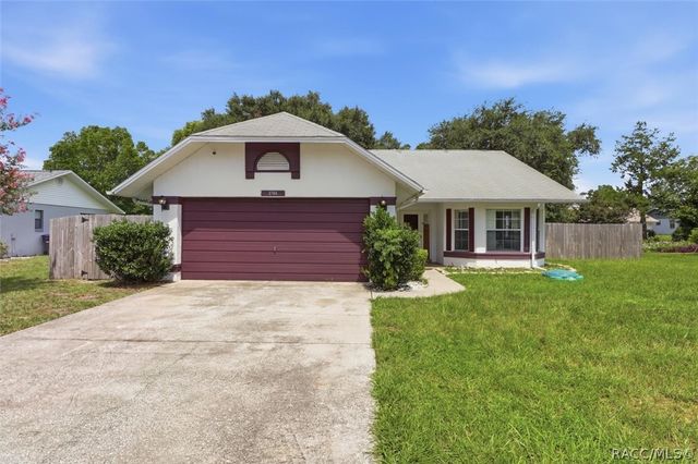 3789 N Blazingstar Way, Beverly Hills, FL 34465