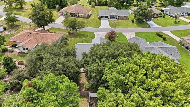 3789 N Blazingstar Way, Beverly Hills, FL 34465