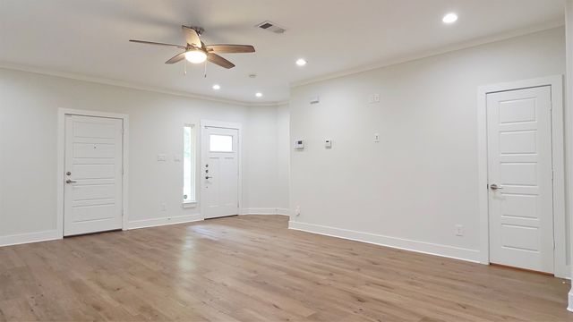 4022 Ivanhoe Lane, Dallas, TX 75212