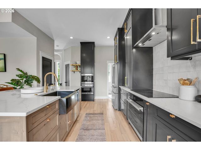 22 S FORK Rd, Washougal, WA 98671