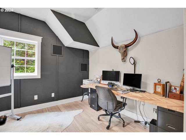 22 S FORK Rd, Washougal, WA 98671