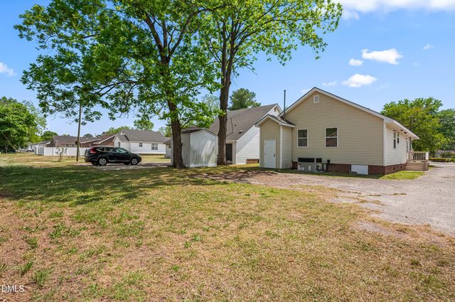 1205 Nash Street E, Wilson, NC 27893