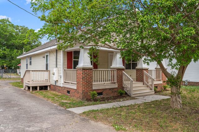 1205 Nash Street E, Wilson, NC 27893