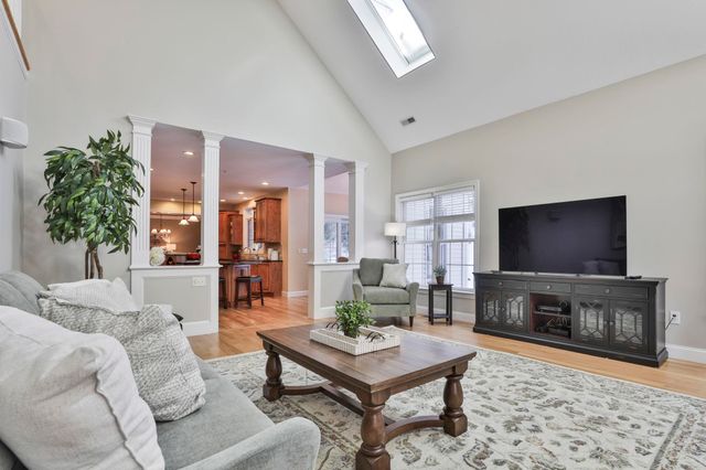 25 Shedd Lane, Hollis, NH 03049