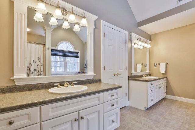 25 Shedd Lane, Hollis, NH 03049