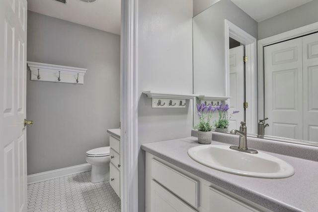 25 Shedd Lane, Hollis, NH 03049